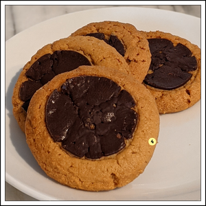 
            
                Load image into Gallery viewer, Cookies 12 Pack
            
        